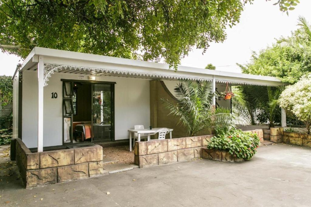 Sunbell Ventures Guesthouse Cape Town Bagian luar foto