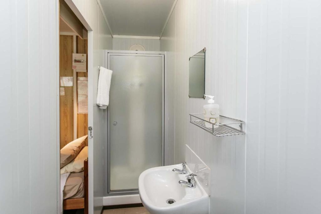 Sunbell Ventures Guesthouse Cape Town Bagian luar foto